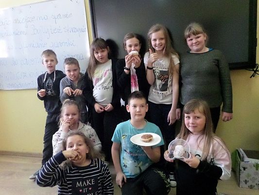 Grafika #0: Tłusty Czwartek w klasie 3