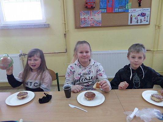 Grafika #2: Tłusty Czwartek w klasie 3