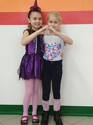 Grafika #17: BAL KARNAWAŁOWY W KLASIE II