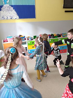 Grafika #13: Bal Karnawałowy 2021r. w przedszkolu