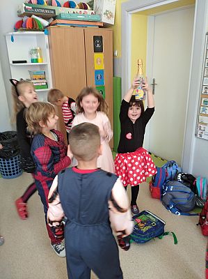 Grafika #18: Bal Karnawałowy 2021r. w przedszkolu