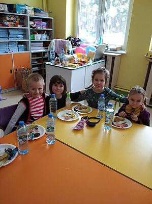 Grafika #2: Bal Karnawałowy 2021r. w przedszkolu