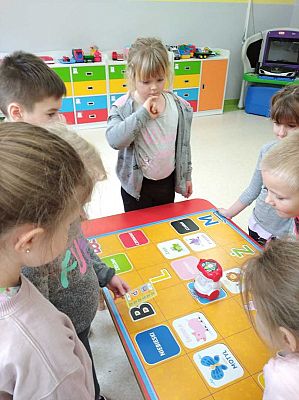 Grafika #25: Projekt Przedszkole z klasą