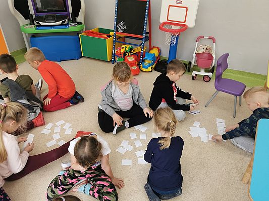 Grafika #27: Projekt Przedszkole z klasą