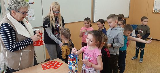 Grafika #18: Wielka Orkiestra Świątecznej Pomocy