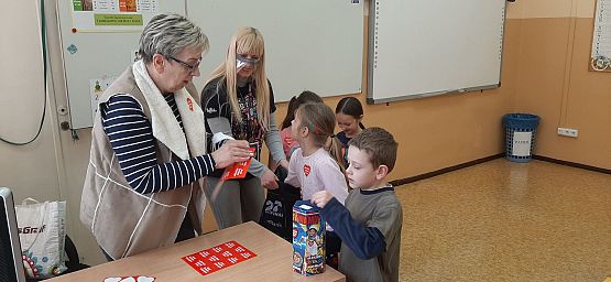 Grafika #10: Wielka Orkiestra Świątecznej Pomocy