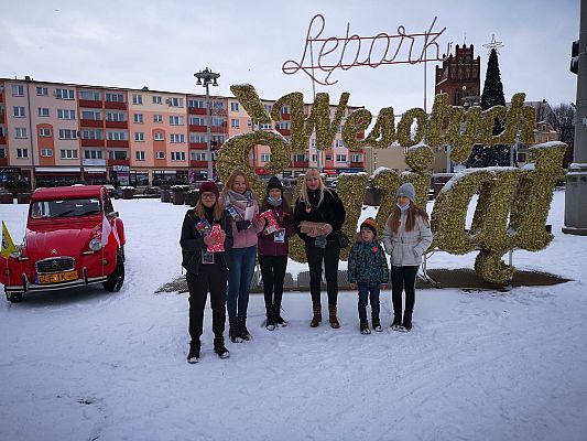 Grafika #2: Wielka Orkiestra Świątecznej Pomocy