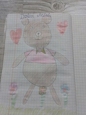 Grafika #5: DZIEŃ MISIA W KLASIE II