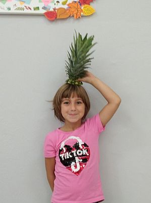 Grafika #4: Ananasy z naszej klasy - witaminki dla chłopczyka i dziewczynki