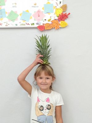 Grafika #5: Ananasy z naszej klasy - witaminki dla chłopczyka i dziewczynki