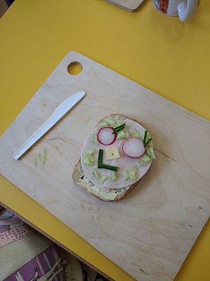 Grafika #26: Ananasy z naszej klasy - witaminki dla chłopczyka i dziewczynki