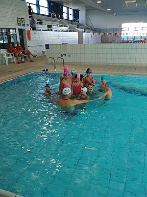 Grafika #6: Projekt powszechnej nauki pływania - Umiem Pływać