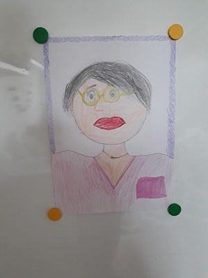 Grafika #9: Dzień Mamy w klasie 1