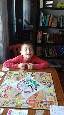 Grafika #1: Maluszki w domu się nie nudzą..