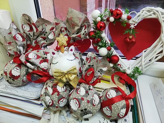 Grafika #4: Kiermasz bożonarodzeniowy