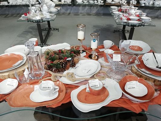 Grafika #6: Wycieczka do fabryki porcelany w Łubianie