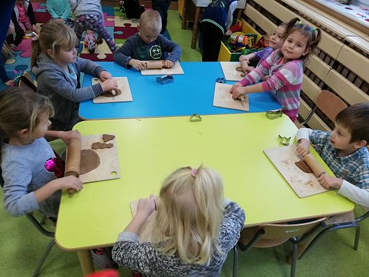 Grafika #3: Coraz bliżej Święta.