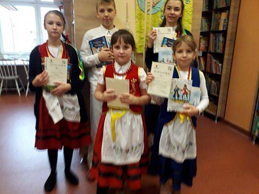 Grafika #0: Laureaci Powiatowego Konkursu Méster Bëlnégò Czëtaniô 2019