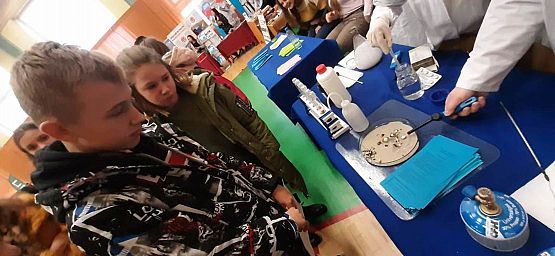 Grafika #2: Targi Edukacyjne