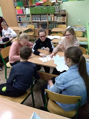 Grafika #7: Gry planszowe na lekcji historii