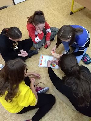 Grafika #8: Gry planszowe na lekcji historii