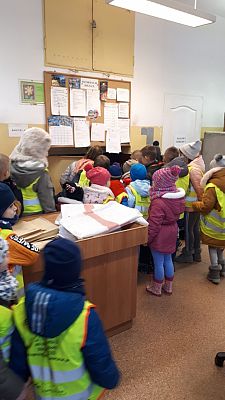 Grafika #11: Wycieczka do Urzędu Pocztowego