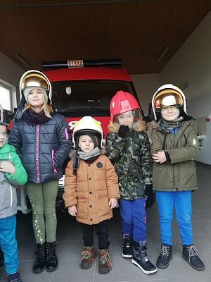 Grafika #0: WIZYTA W JEDNOSTCE OSP LEŚNICE.