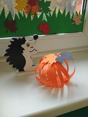 Grafika #6: JESIEŃ W KLASIE I