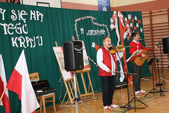 Grafika #15: KONCERT MUZYCZNY "Z BIEGIEM WISŁY"