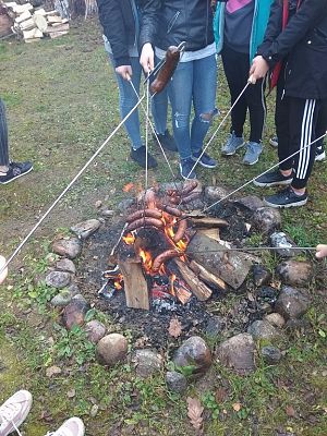 Grafika #2: Wycieczka do Szkółki Leśnej