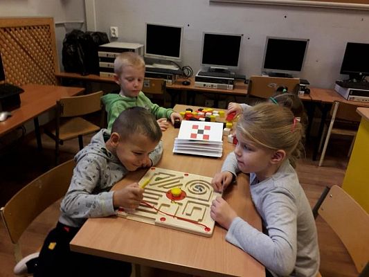 Grafika #31: Projekt PRZEDSZKOLE Z KLASĄ