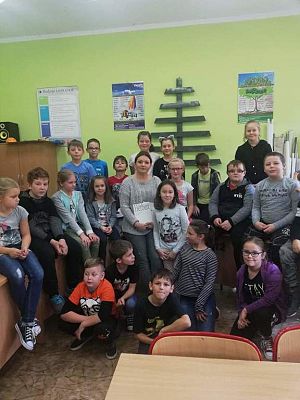 Grafika #0: PODARUJ WIERSZ