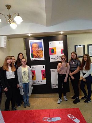 Grafika #2: JESTEŚMY SUR-REALISTYCZNI