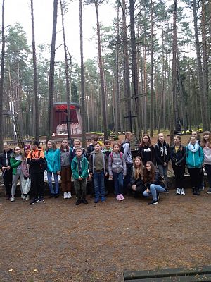 Grafika #7: WYJAZD DO PIAŚNICY # SZKOŁA PAMIĘTA