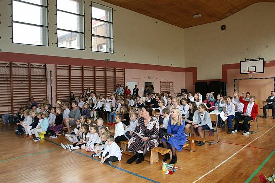 Grafika #8: UROCZYSTY APEL Z OKAZJI DNIA EDUKACJI NARODOWEJ