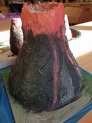 Grafika #15: WULKANY NA GEOGRAFII