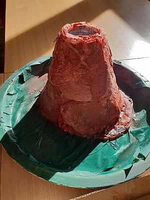 Grafika #14: WULKANY NA GEOGRAFII