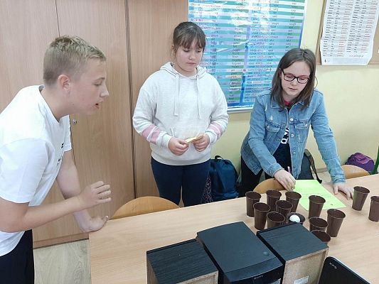 Grafika #4: Dzień chłopaka w klasie VII