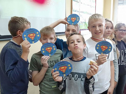 Grafika #0: Dzień chłopaka w klasie VII