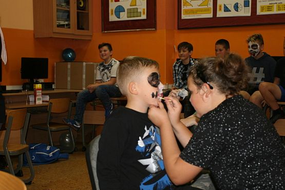 Grafika #6: Dzień chłopaka w klasie VI