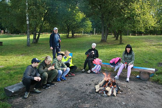 Grafika #3: Wycieczka klasy VI nad jezioro Brody