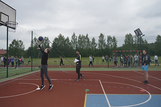 Grafika #3: DZIEŃ DZIECKA I SPORTU SZKOLNEGO-SP LEŚNICE I SP REDKOWICE