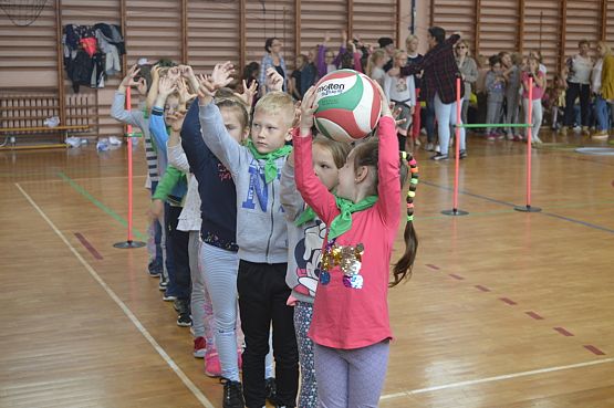 Grafika #12: DZIEŃ DZIECKA I SPORTU SZKOLNEGO-SP LEŚNICE I SP REDKOWICE