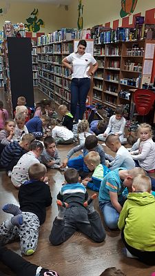 Grafika #6: Wizyta w Miejskiej Bibliotece Publicznej w Lęborku