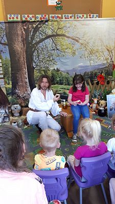 Grafika #3: Pasieka "Boża Iskierka"