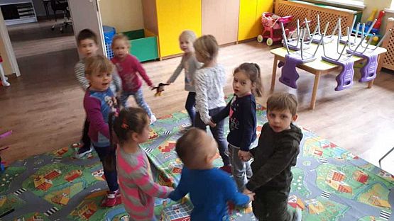 Grafika #9: Przedszkole z klasą