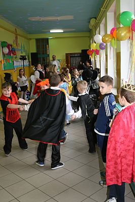 Grafika #10: Bal karnawałowy