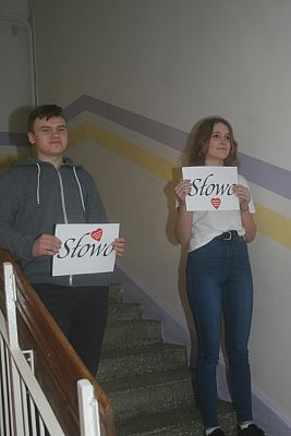 Grafika #2: "NA POCZĄTKU BYŁO SŁOWO"