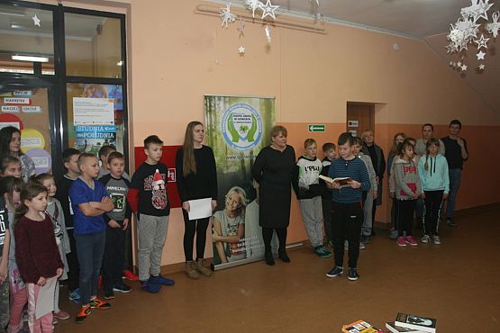 Grafika #1: "NA POCZĄTKU BYŁO SŁOWO"