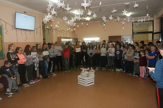 Grafika #8: "NA POCZĄTKU BYŁO SŁOWO"